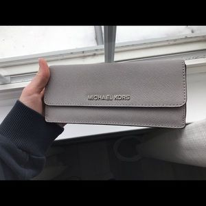 Micheal Kors Wallet